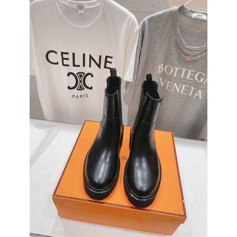 H**mes boots